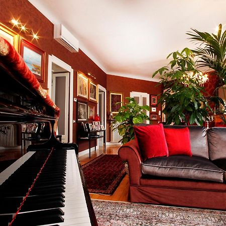 Luxury Room In Central Art Nouveau Building Next To Metro Station มิลาน ภายนอก รูปภาพ
